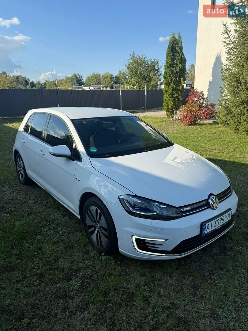 Volkswagen e-Golf, 2020
