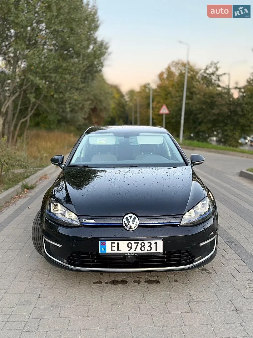 Volkswagen e-Golf, 2016