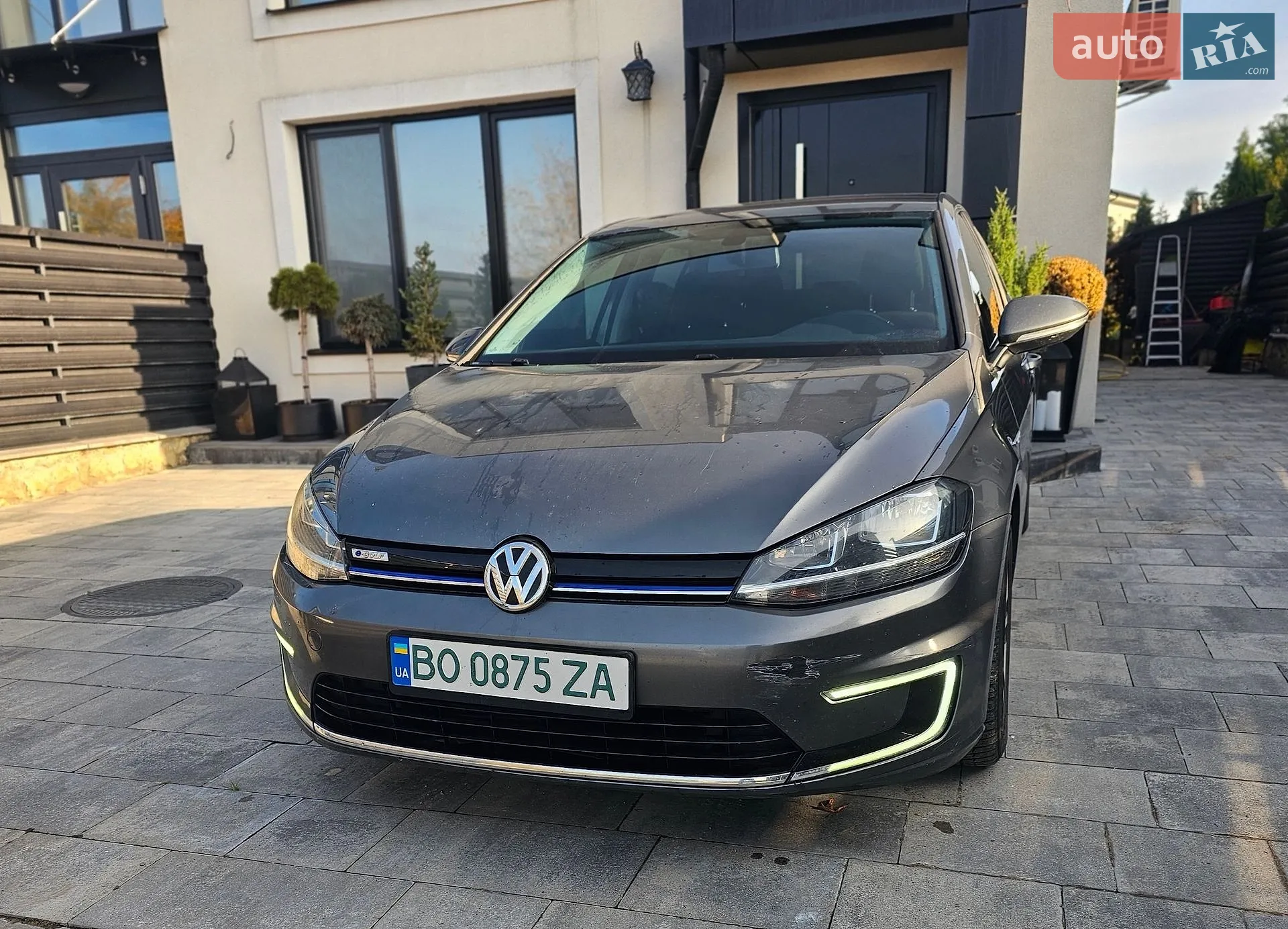 Volkswagen e-Golf, 2017