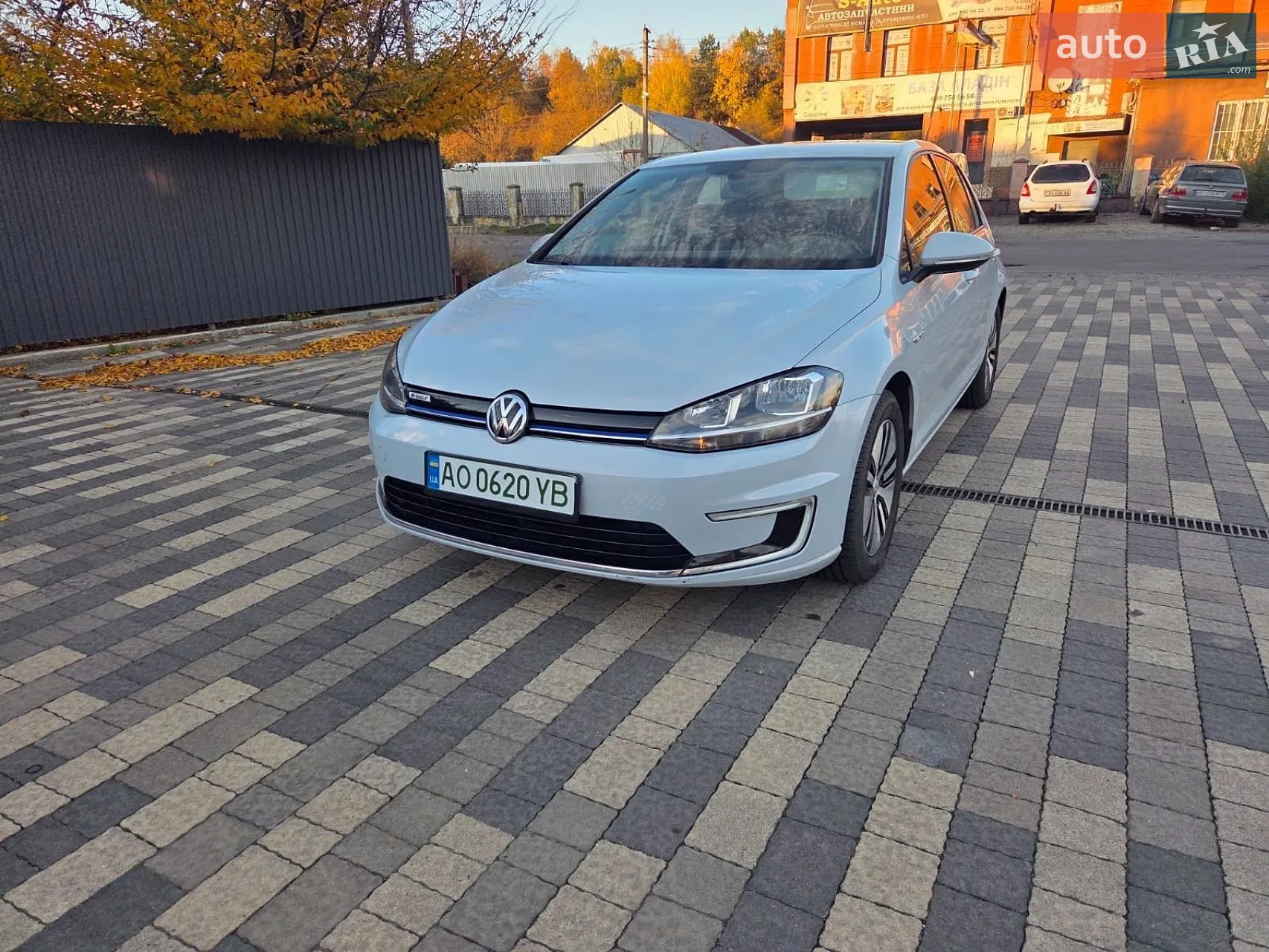 Volkswagen e-Golf, 2017