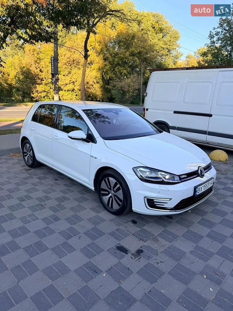 Volkswagen e-Golf, 2020