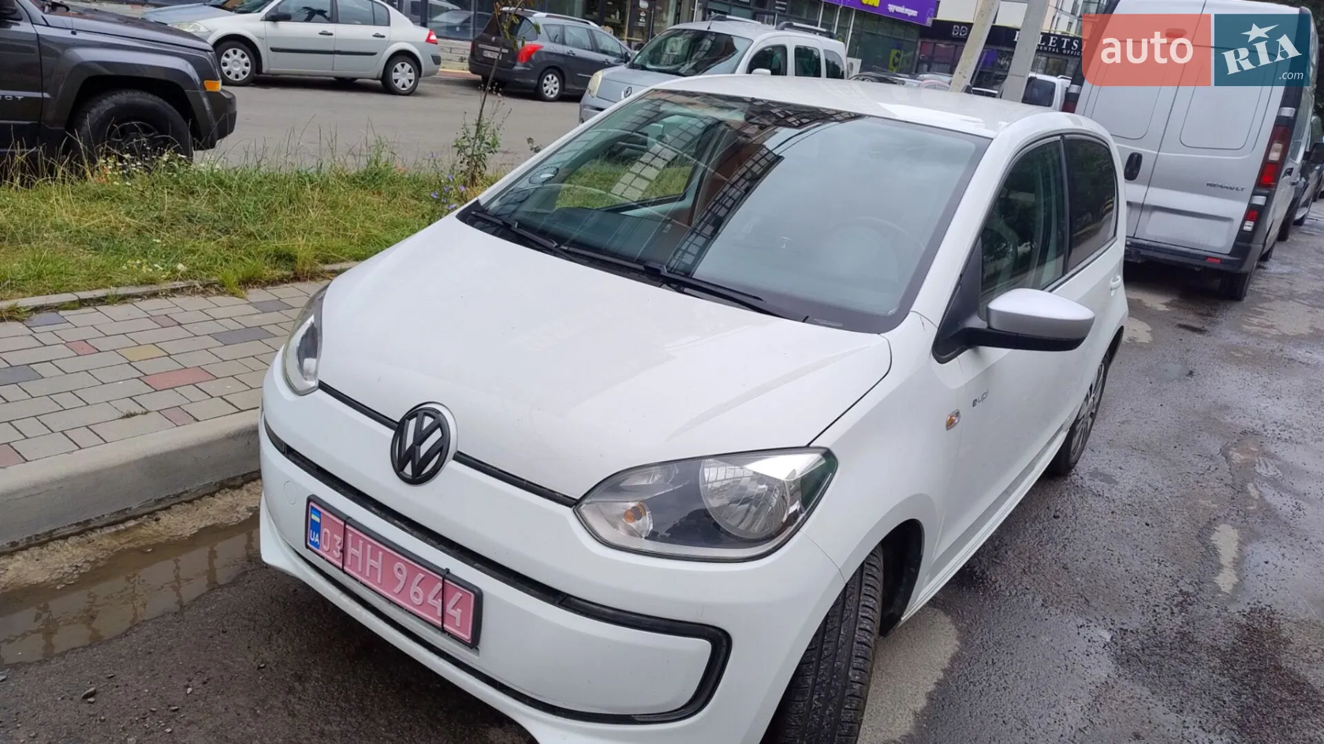 Volkswagen e-Up, 2014