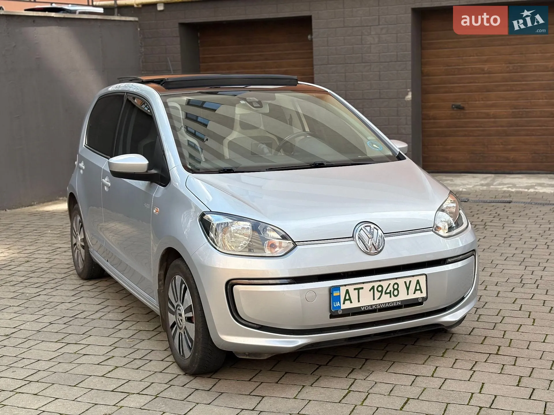 Volkswagen e-Up, 2014
