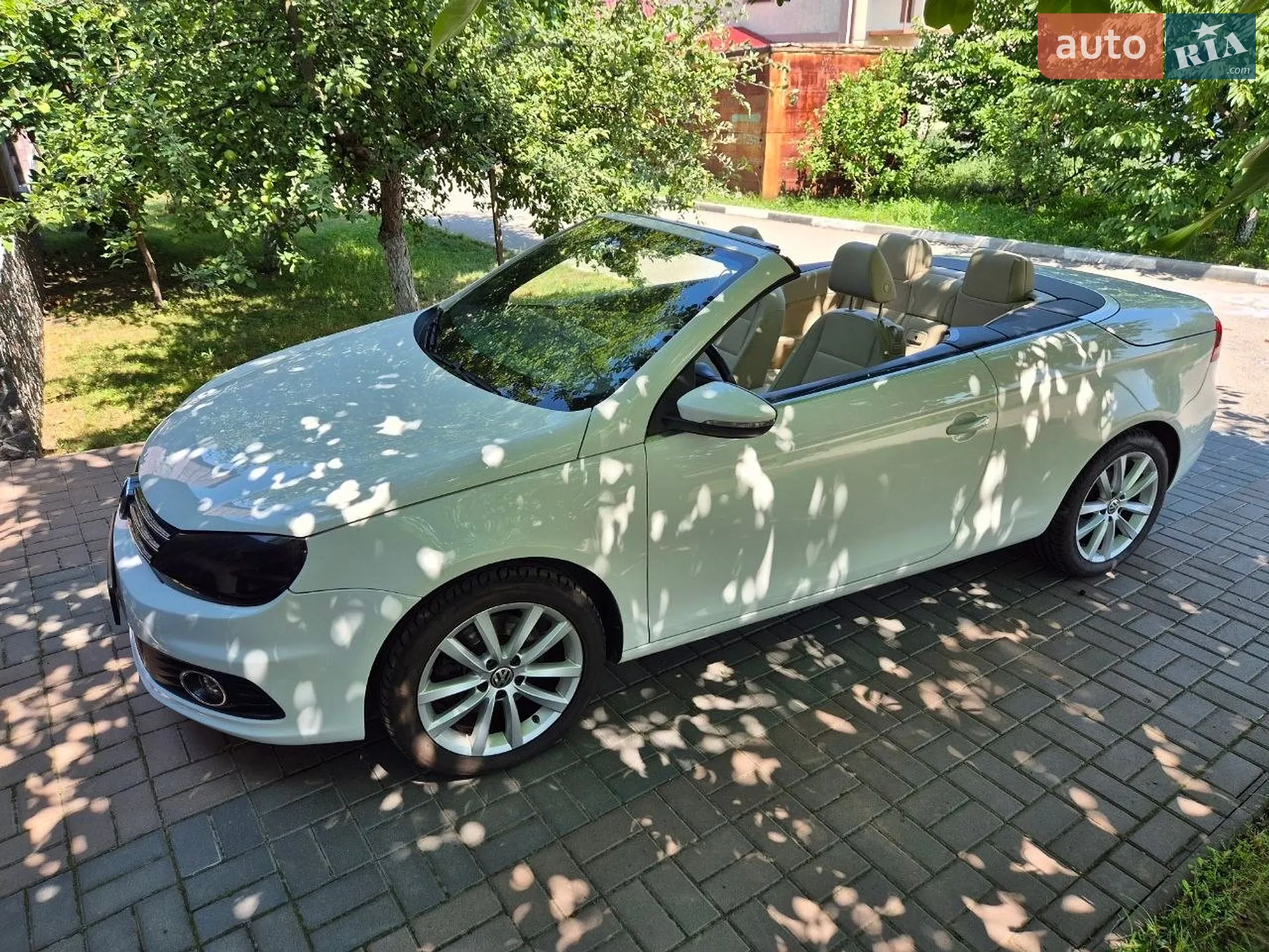 Volkswagen Eos, 2011