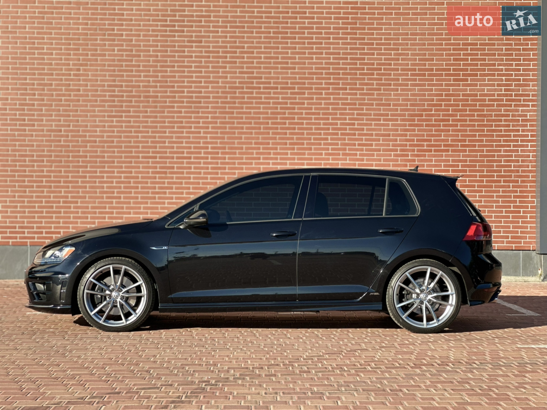 Volkswagen Golf R, 2016