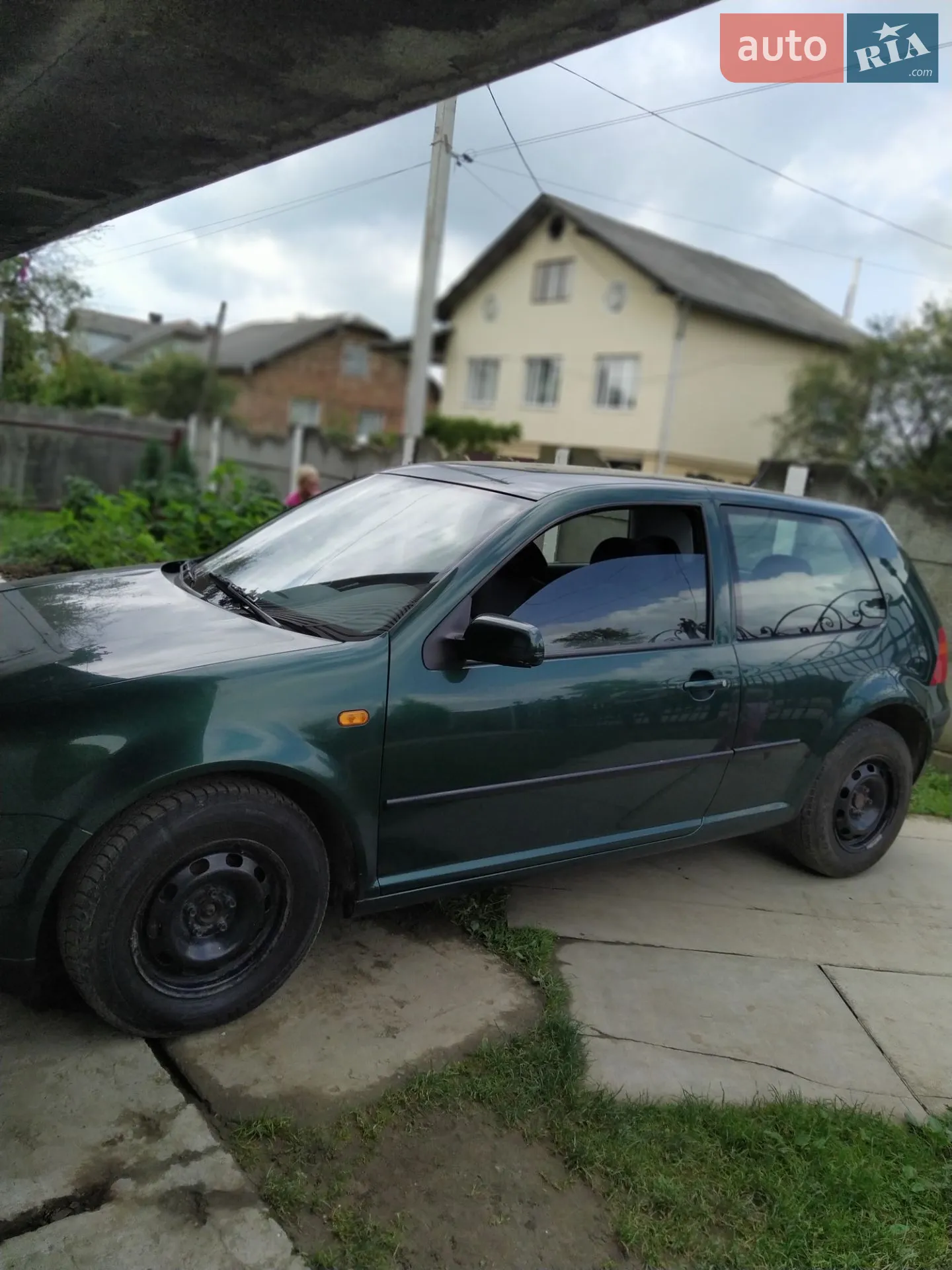 Volkswagen Golf, 1998