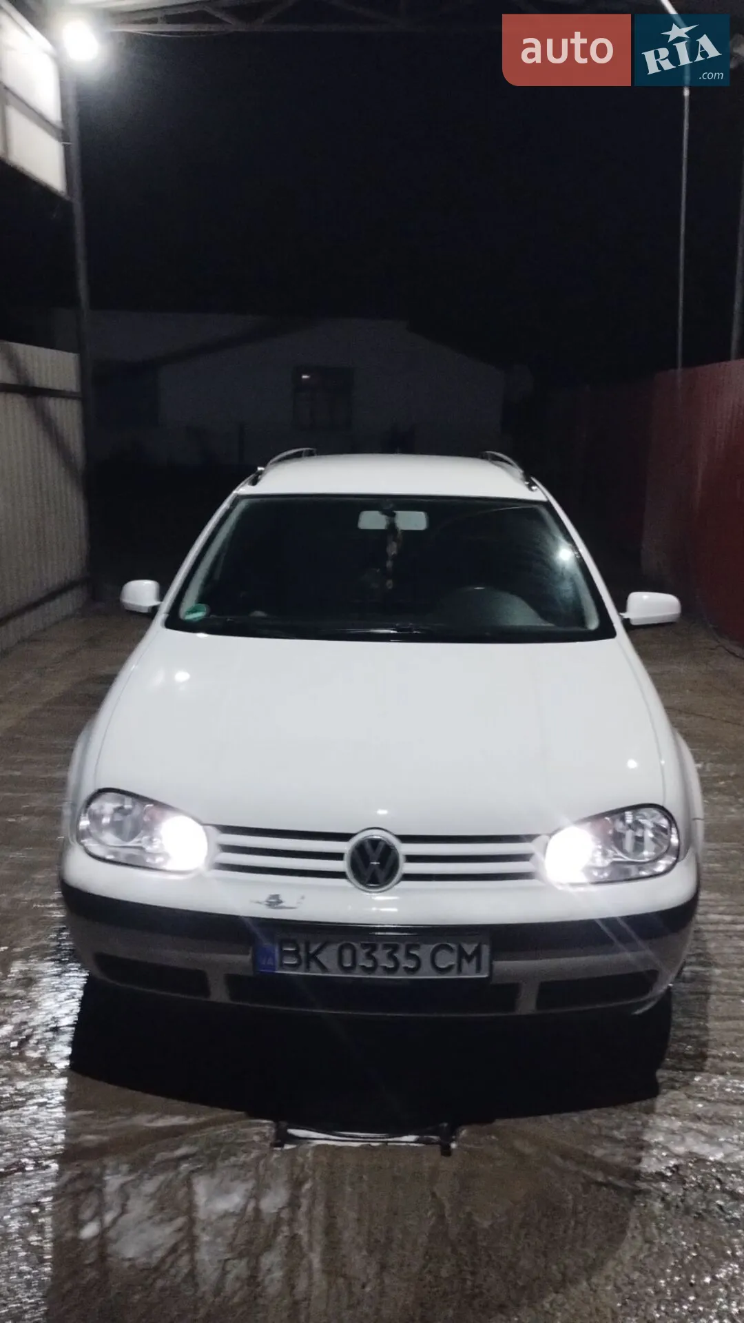 Volkswagen Golf, 2000