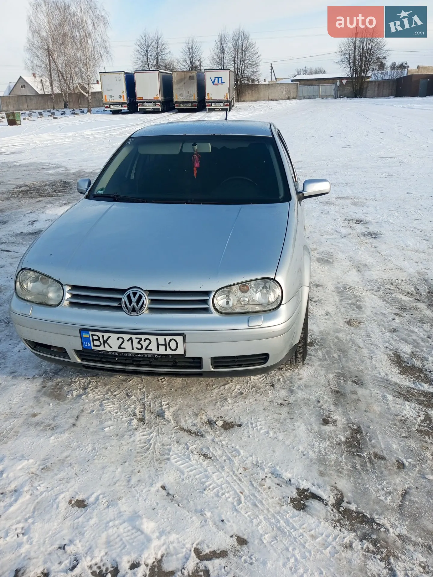 Volkswagen Golf, 2003