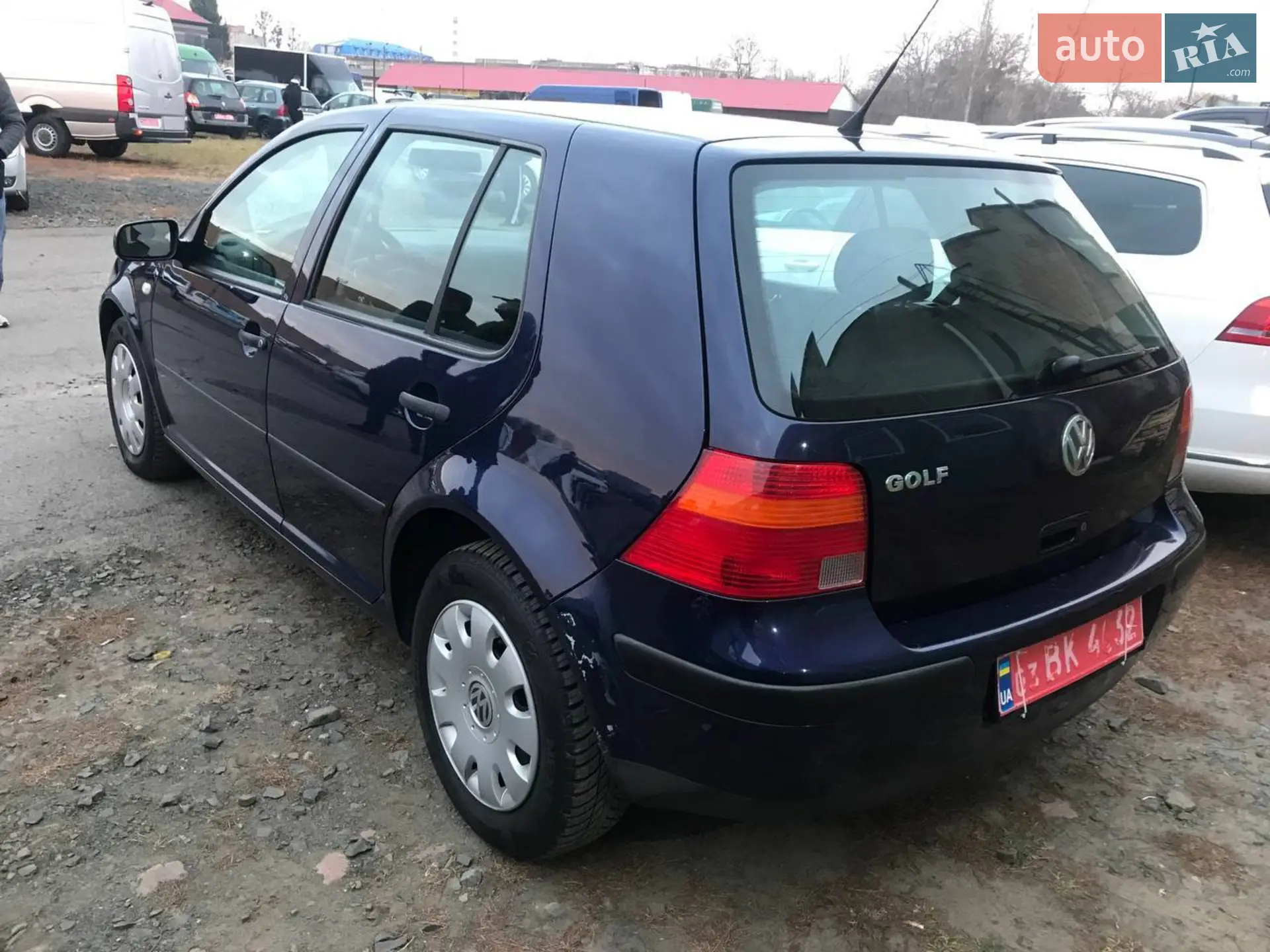 Volkswagen Golf, 2001