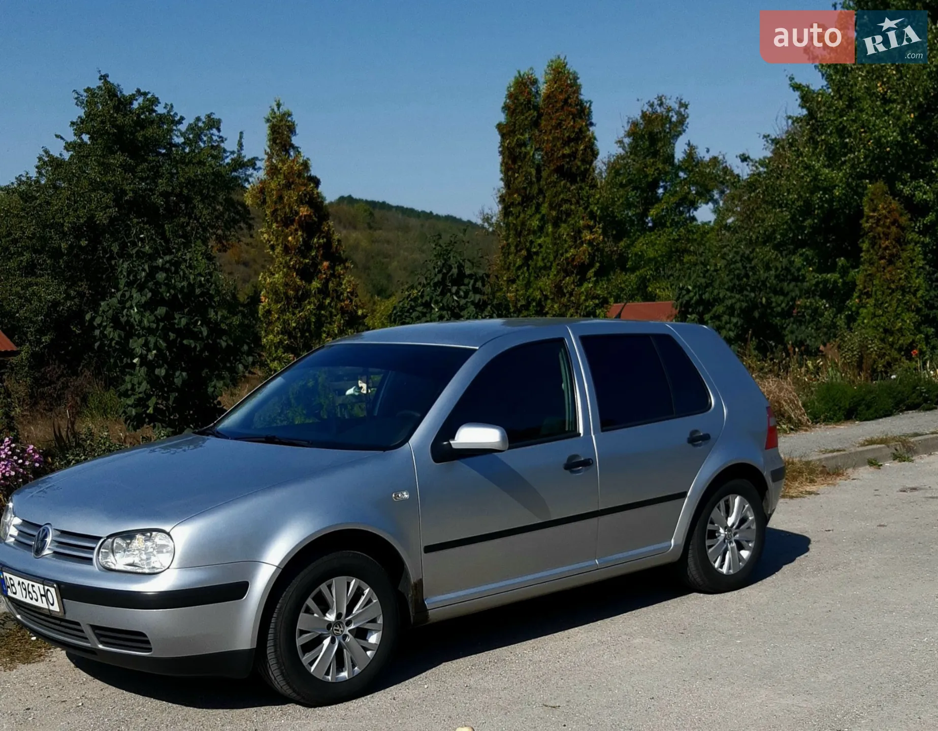 Volkswagen Golf, 2002