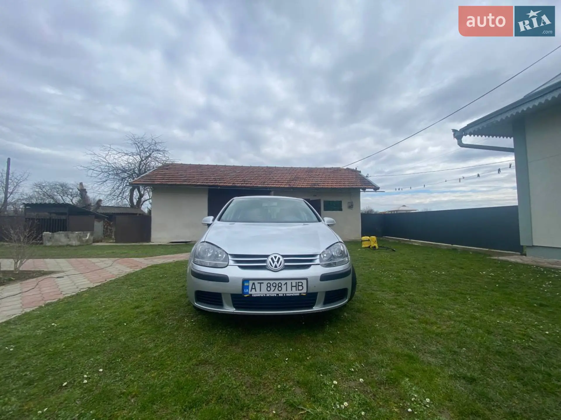 Volkswagen Golf, 2003