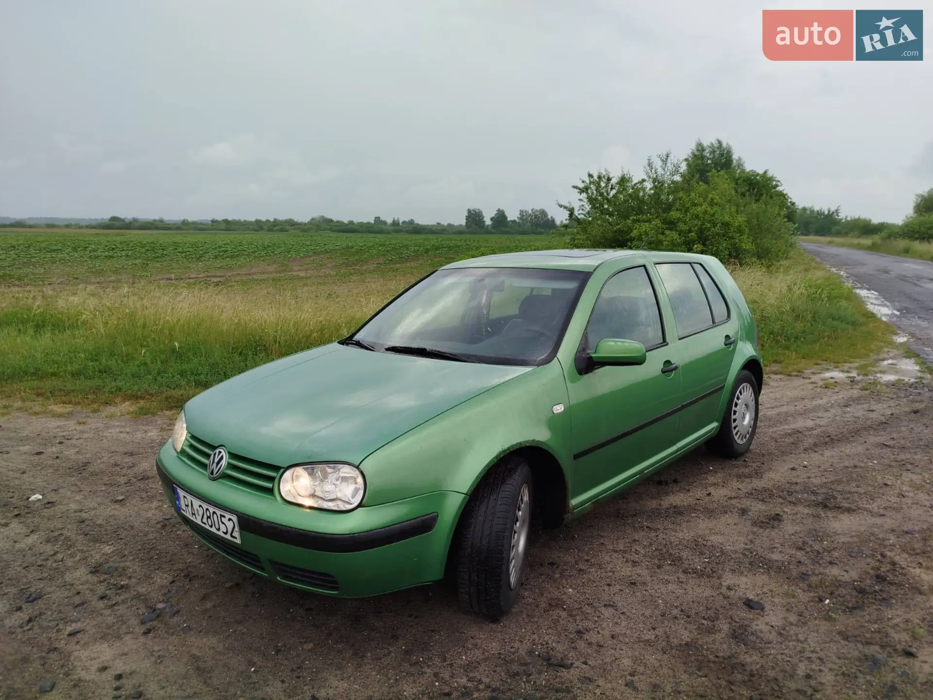 Volkswagen Golf, 2000