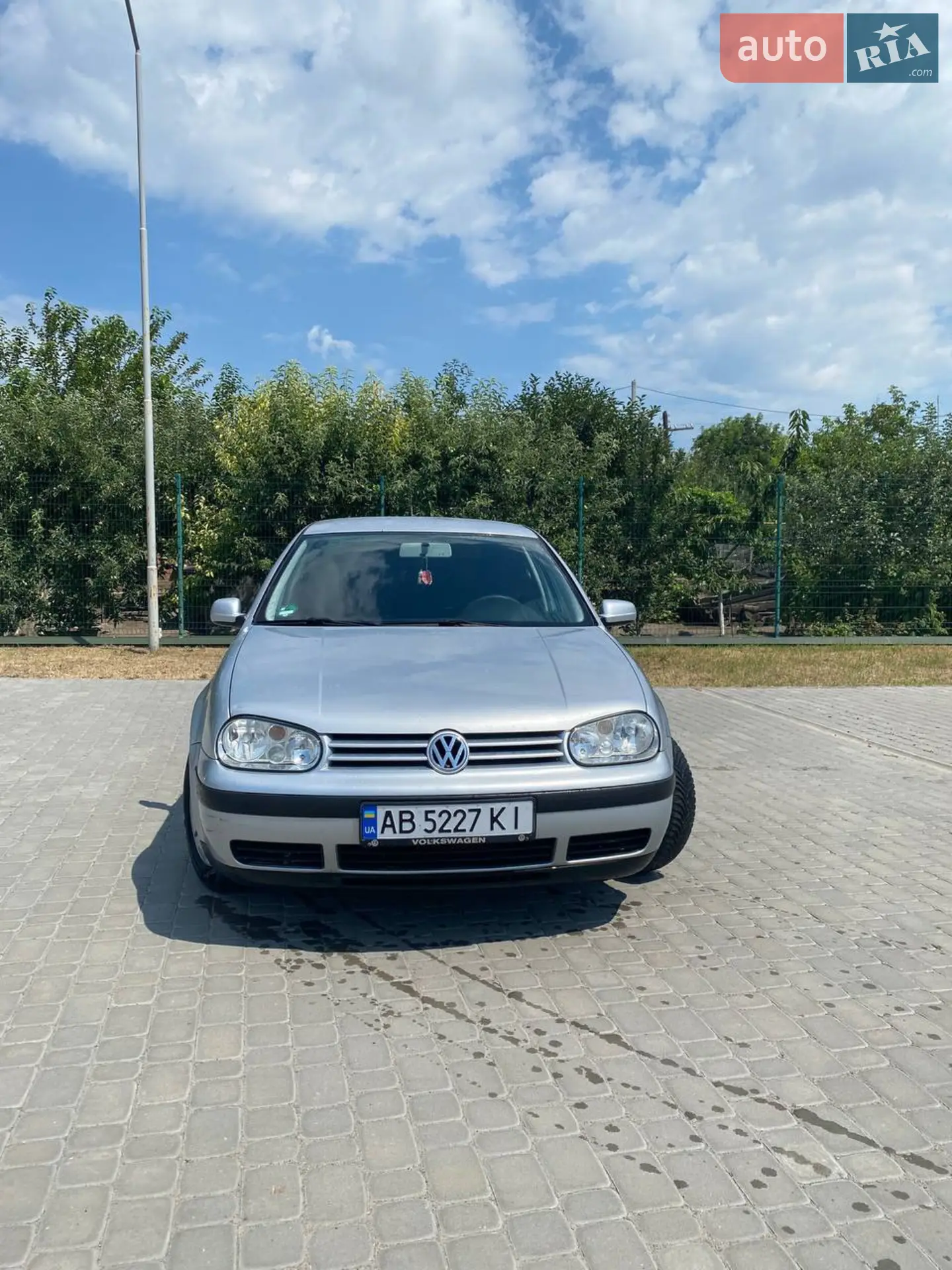 Volkswagen Golf, 2002
