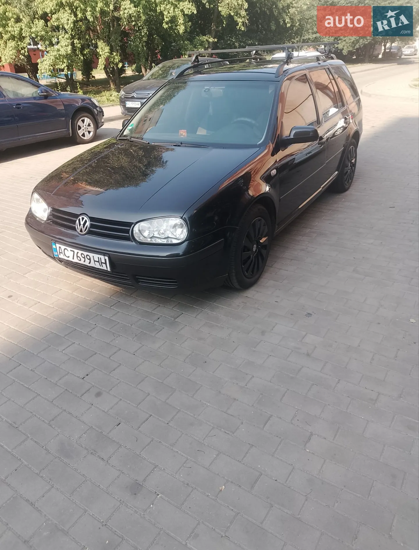 Volkswagen Golf, 2000