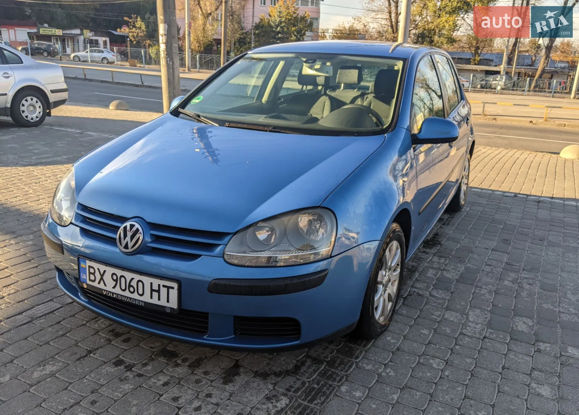 Volkswagen Golf, 2003