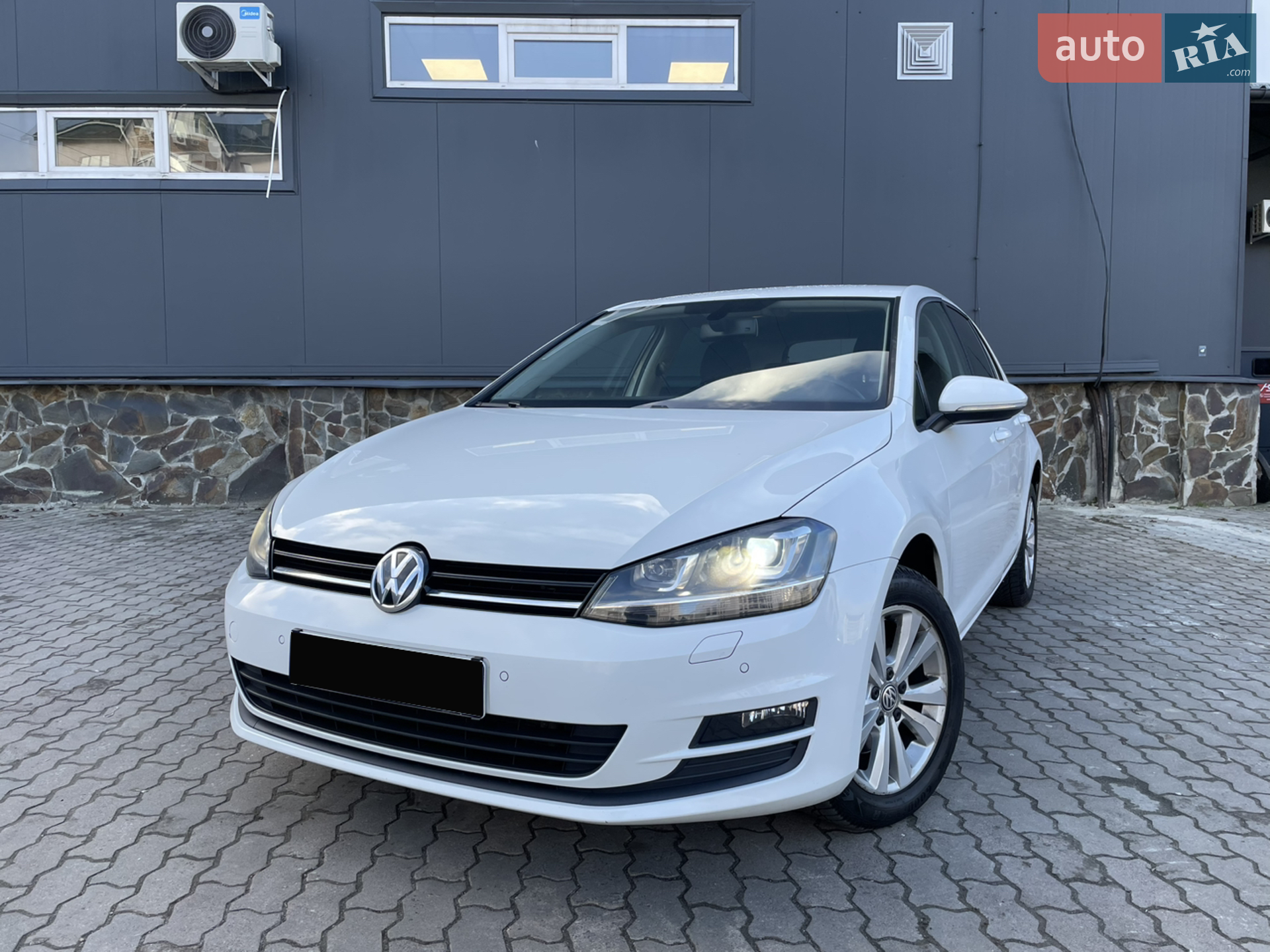 Volkswagen Golf, 2015
