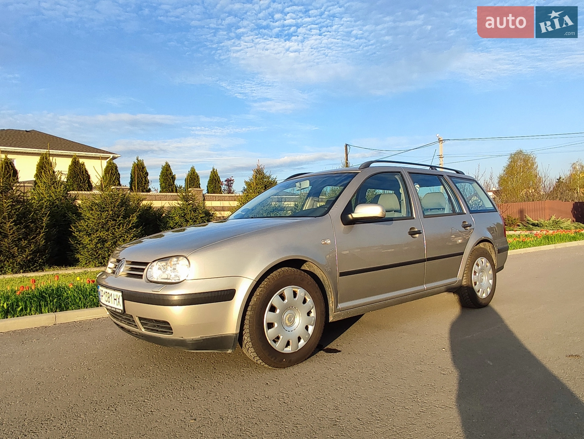 Volkswagen Golf, 2004