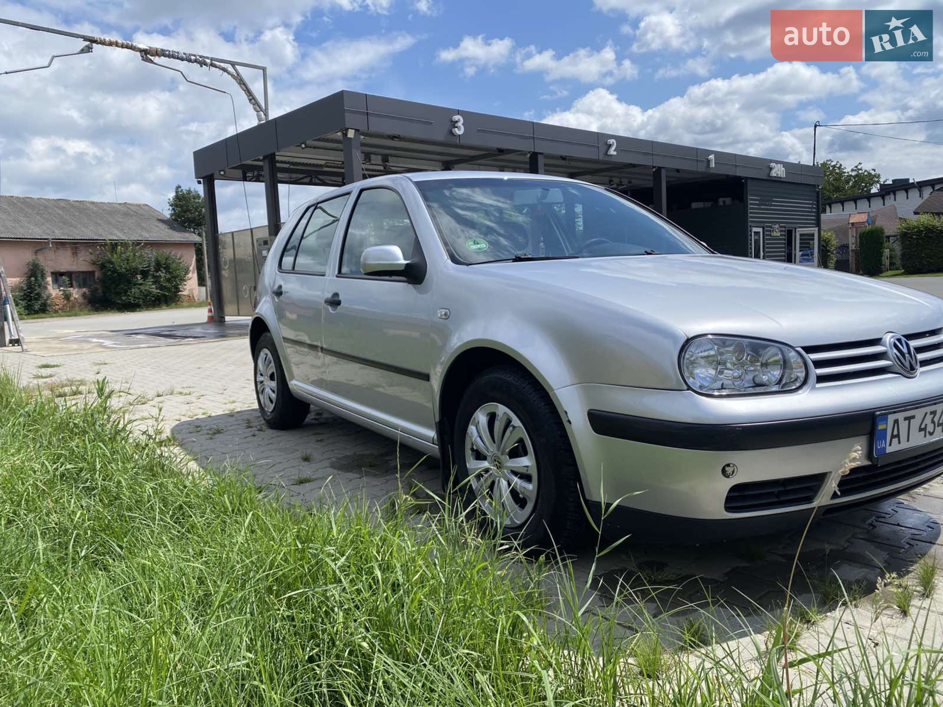 Volkswagen Golf, 2003
