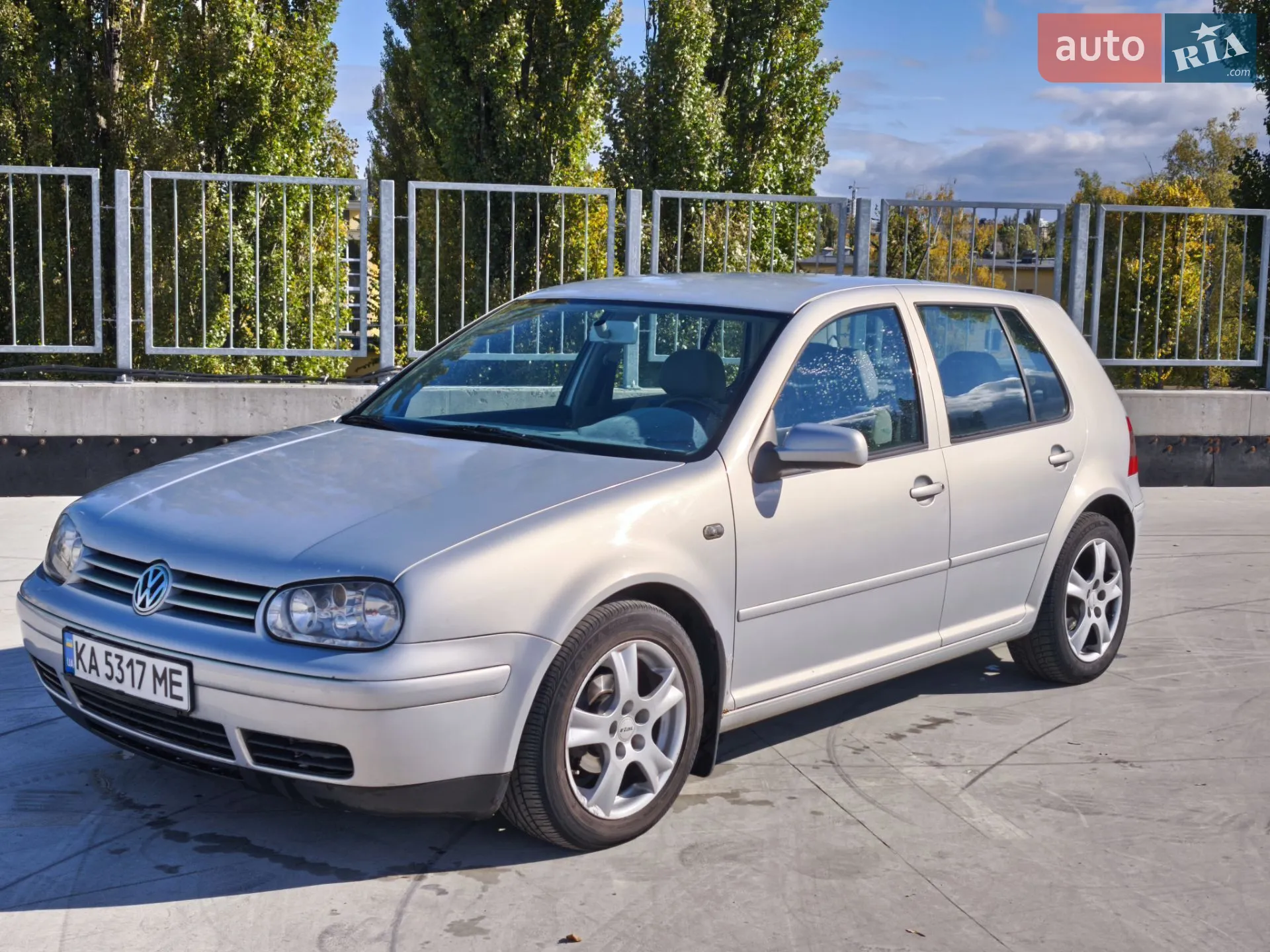 Volkswagen Golf, 2000