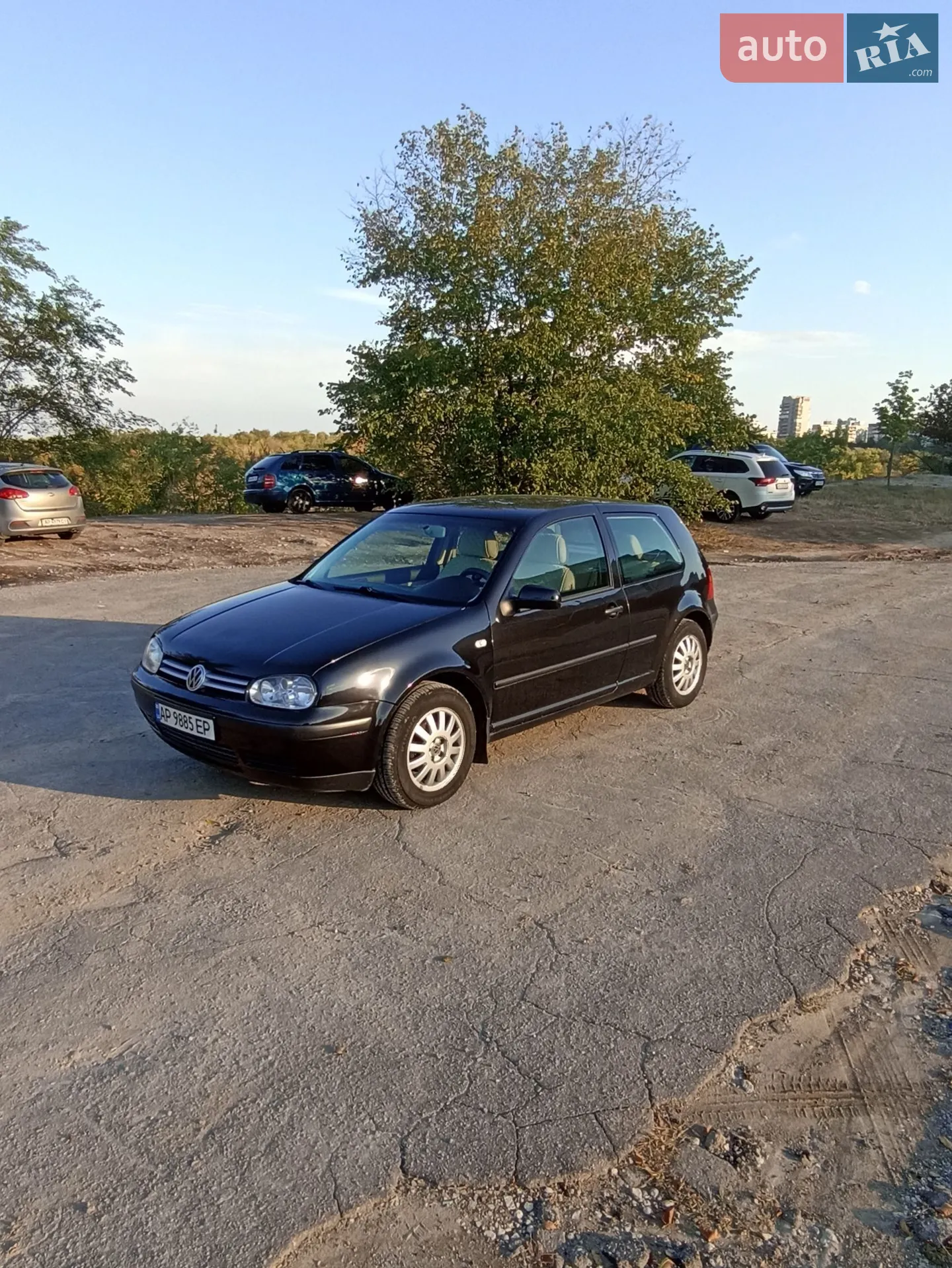 Volkswagen Golf, 2001