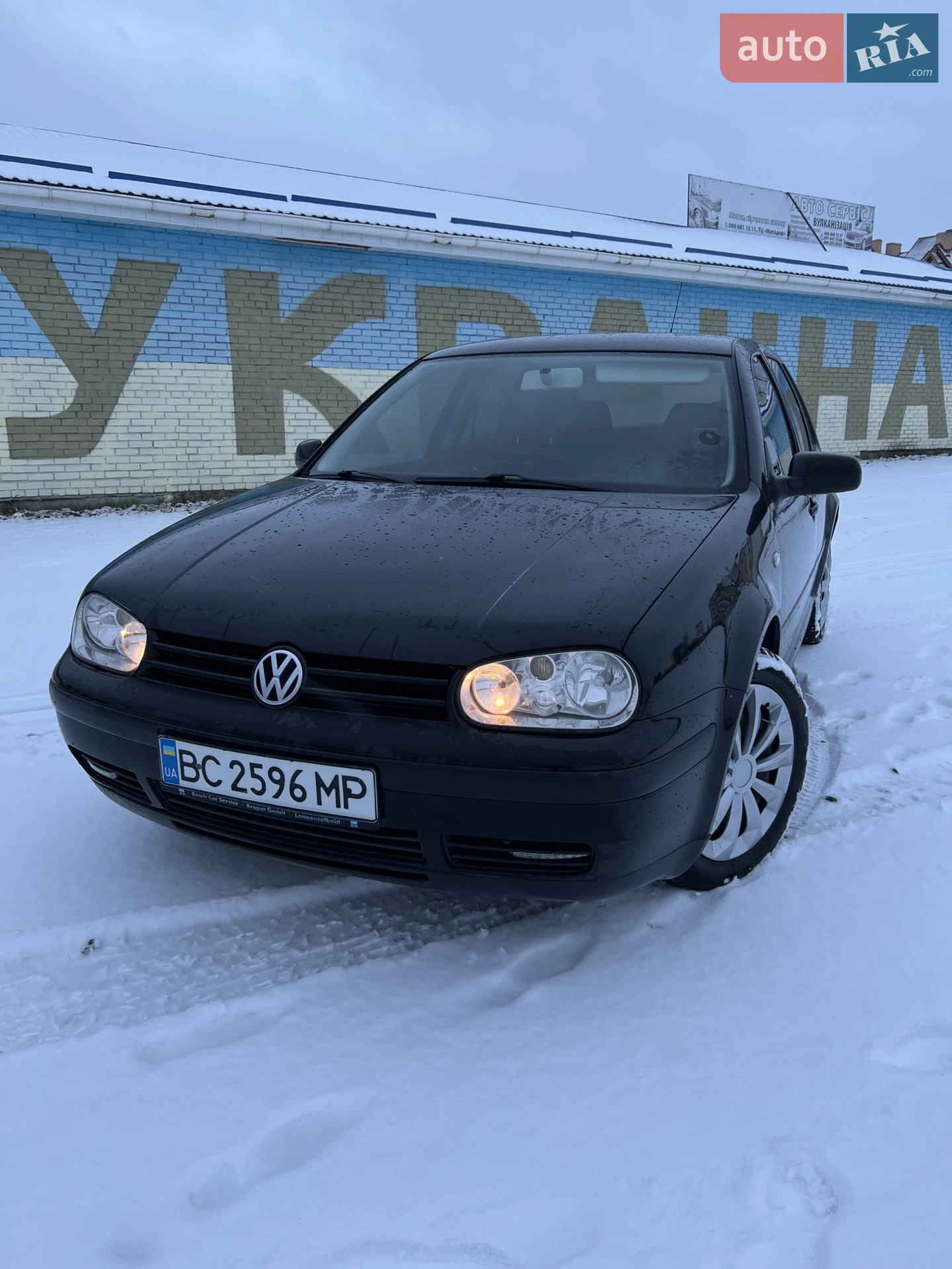 Volkswagen Golf, 2000