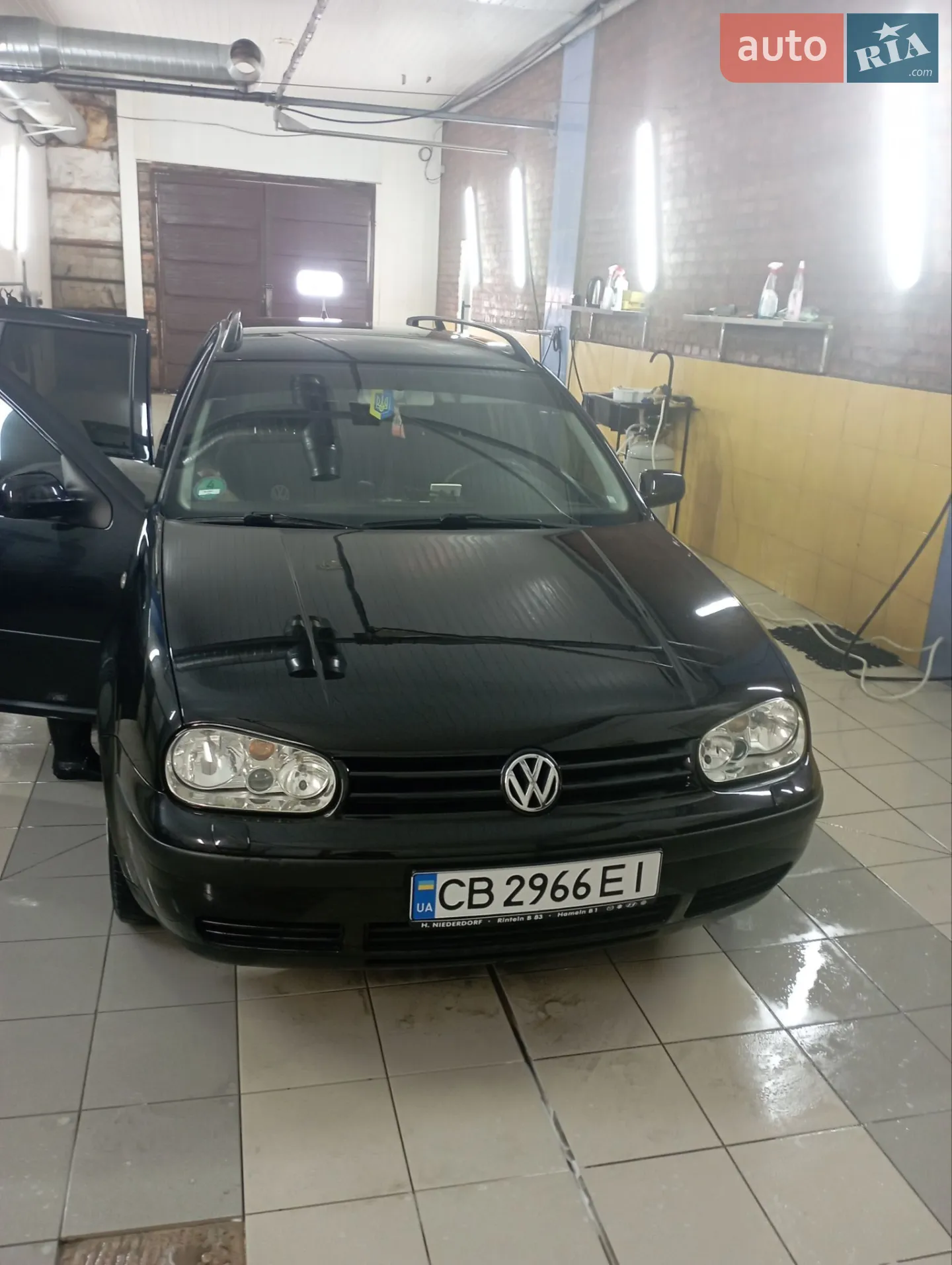 Volkswagen Golf, 2002