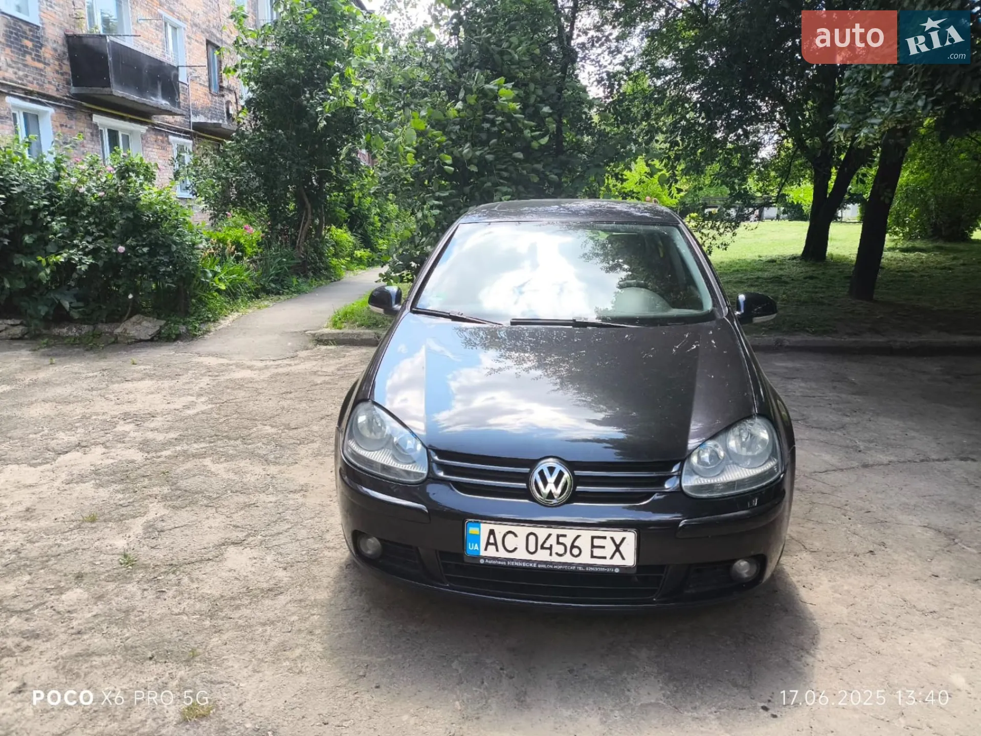 Volkswagen Golf, 2004