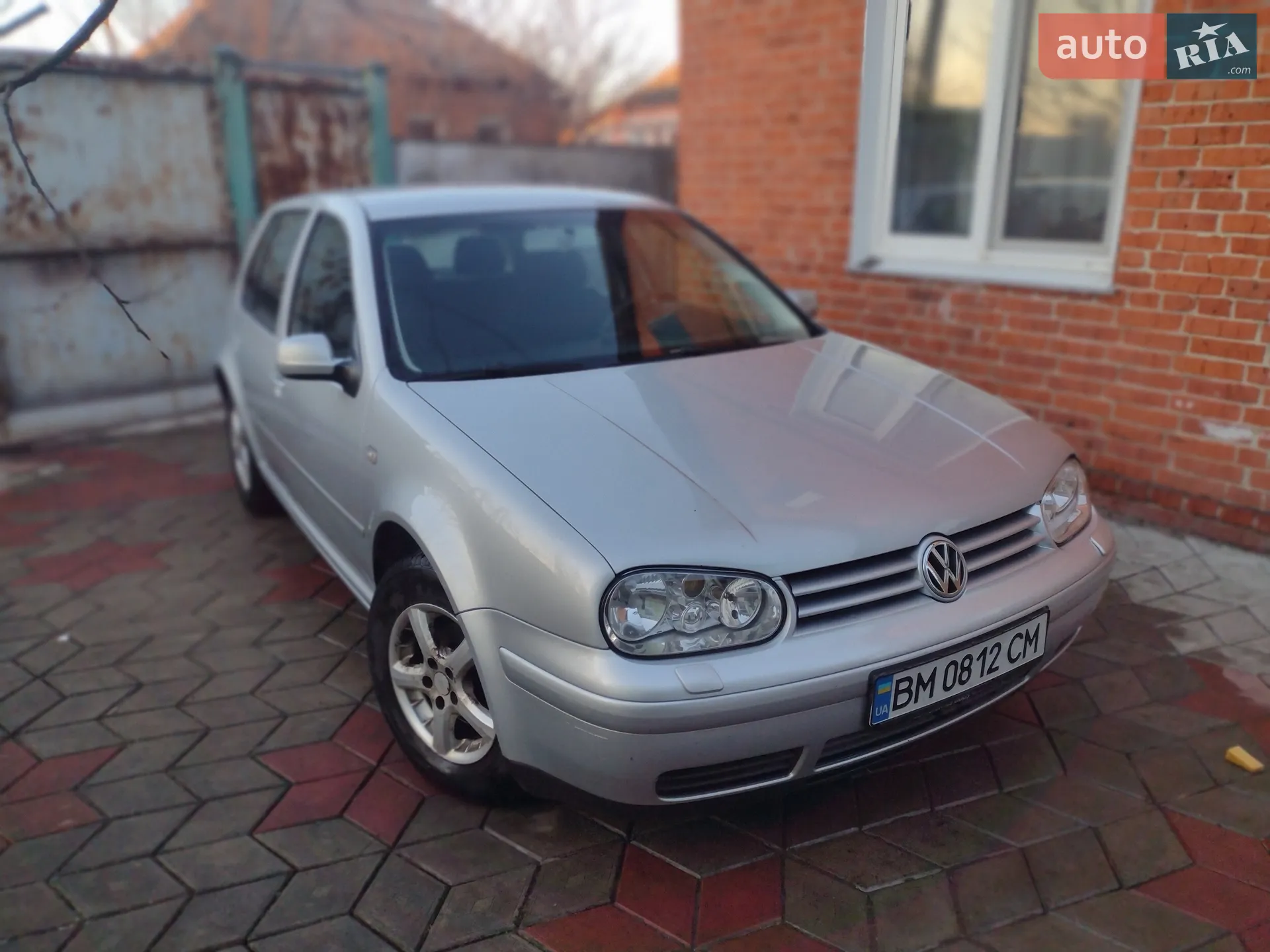 Volkswagen Golf, 2003