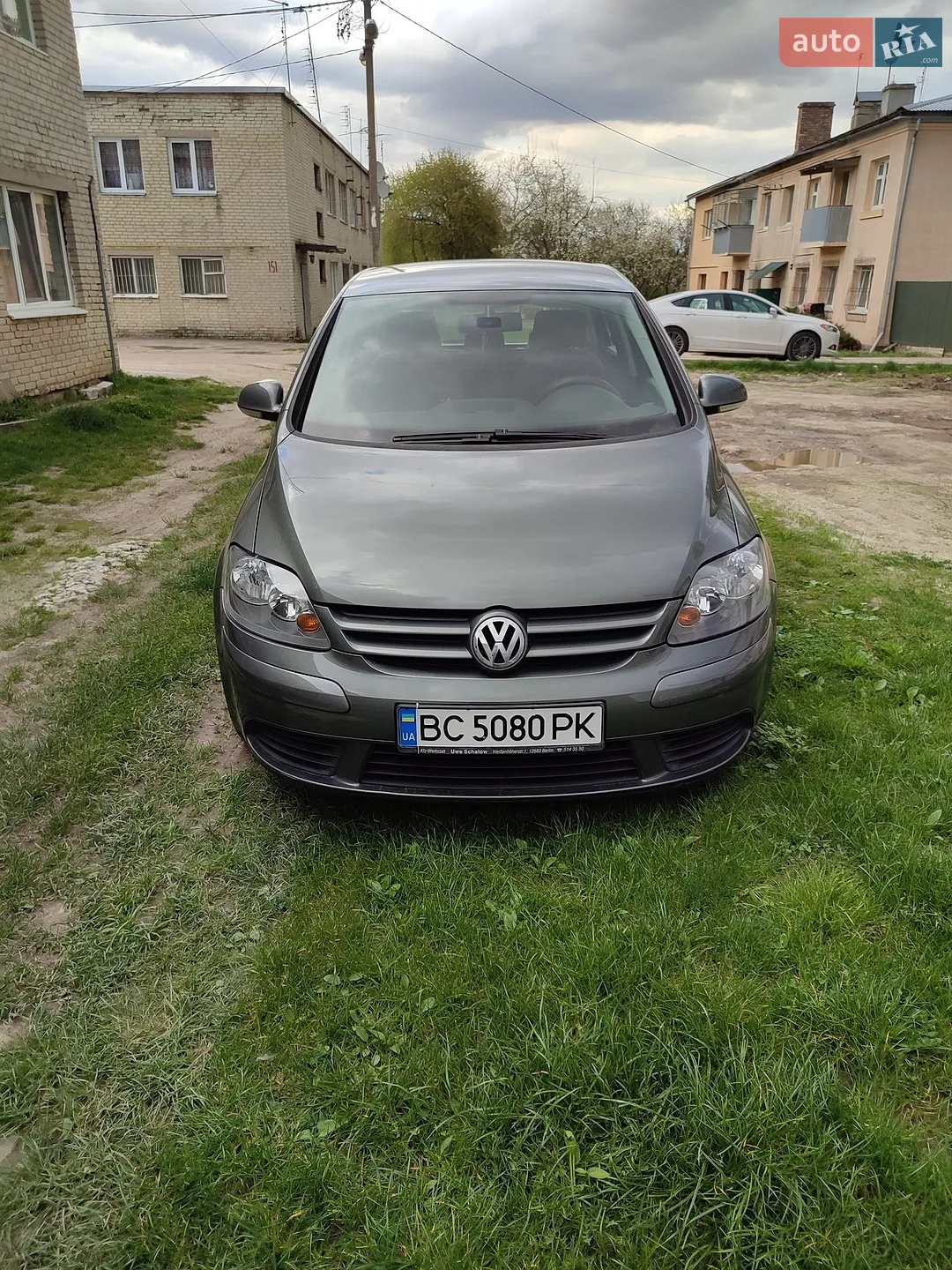 Volkswagen Golf, 2005