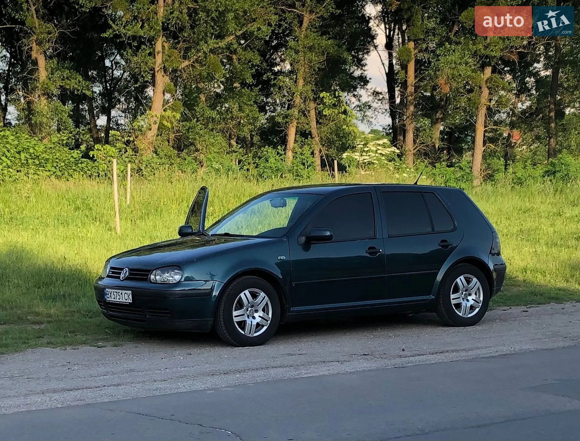 Volkswagen Golf, 2001
