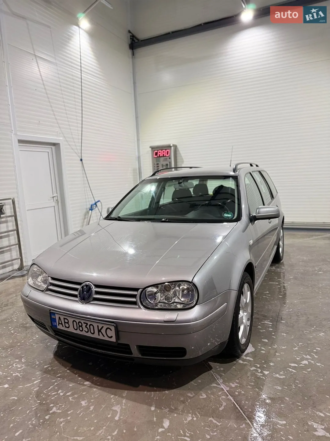 Volkswagen Golf, 2003