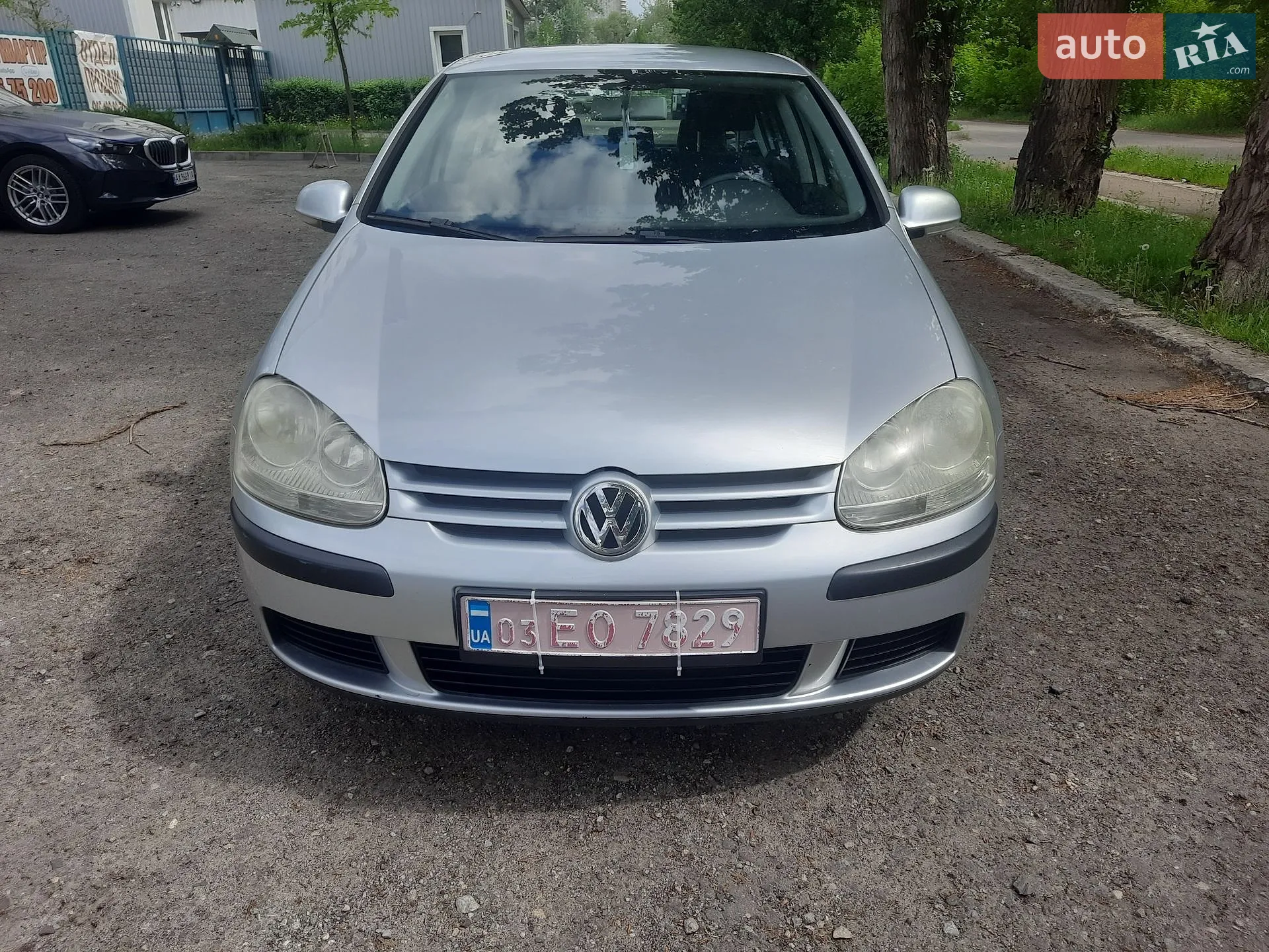 Volkswagen Golf, 2005