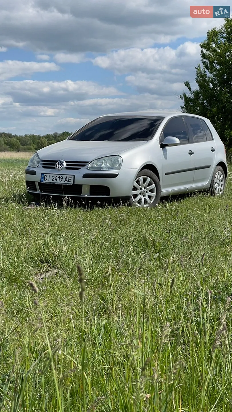 Volkswagen Golf, 2004