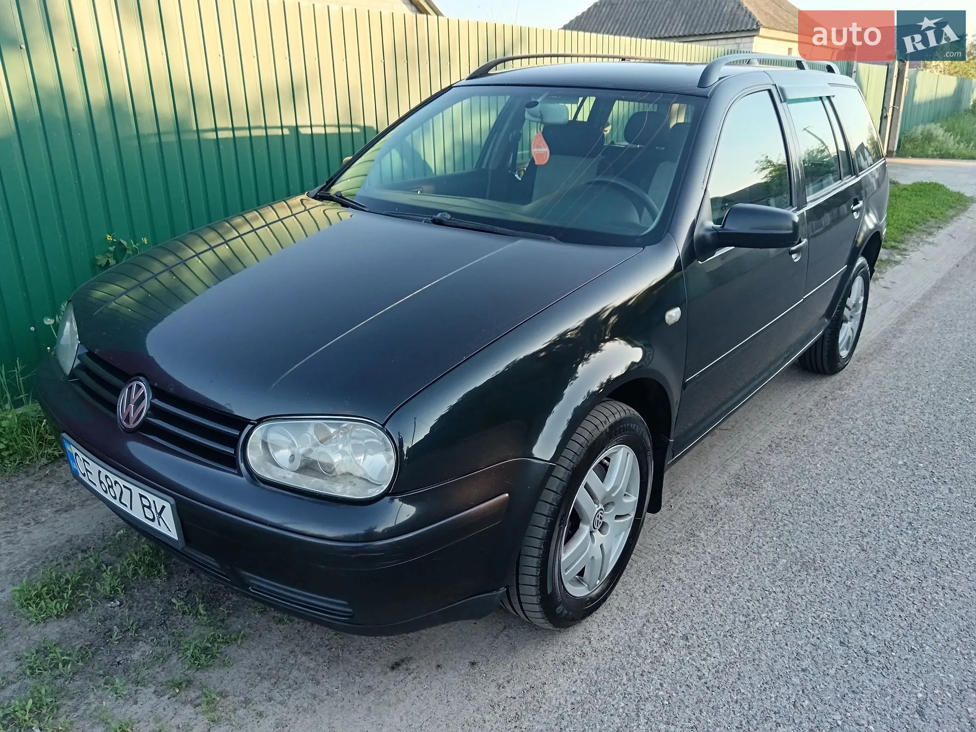 Volkswagen Golf, 2003