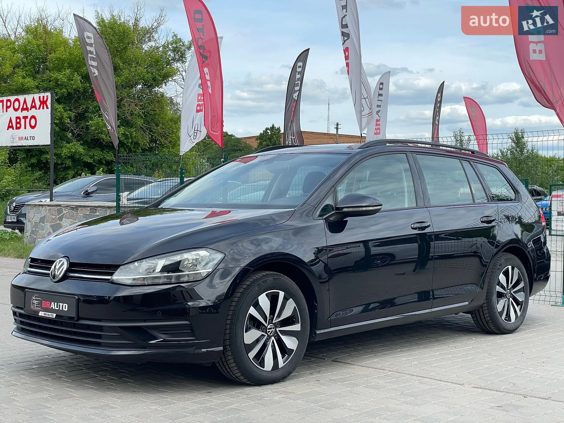 Volkswagen Golf, 2020