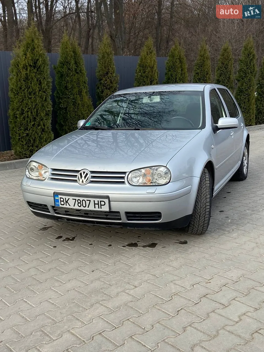 Volkswagen Golf, 2002