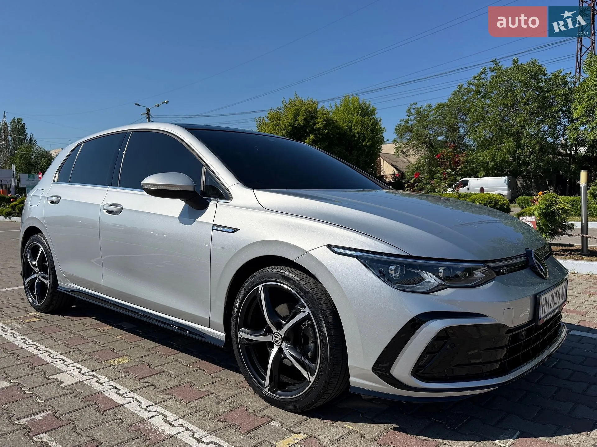 Volkswagen Golf, 2022