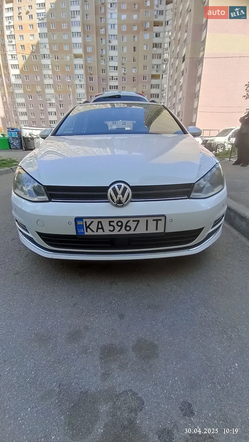 Volkswagen Golf, 2015
