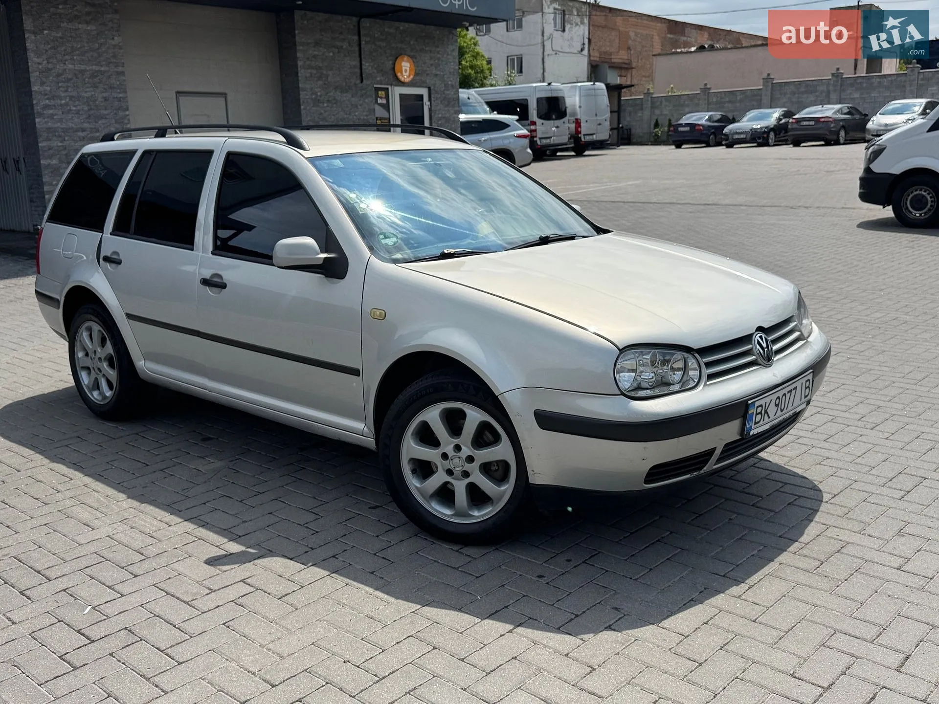 Volkswagen Golf, 1999