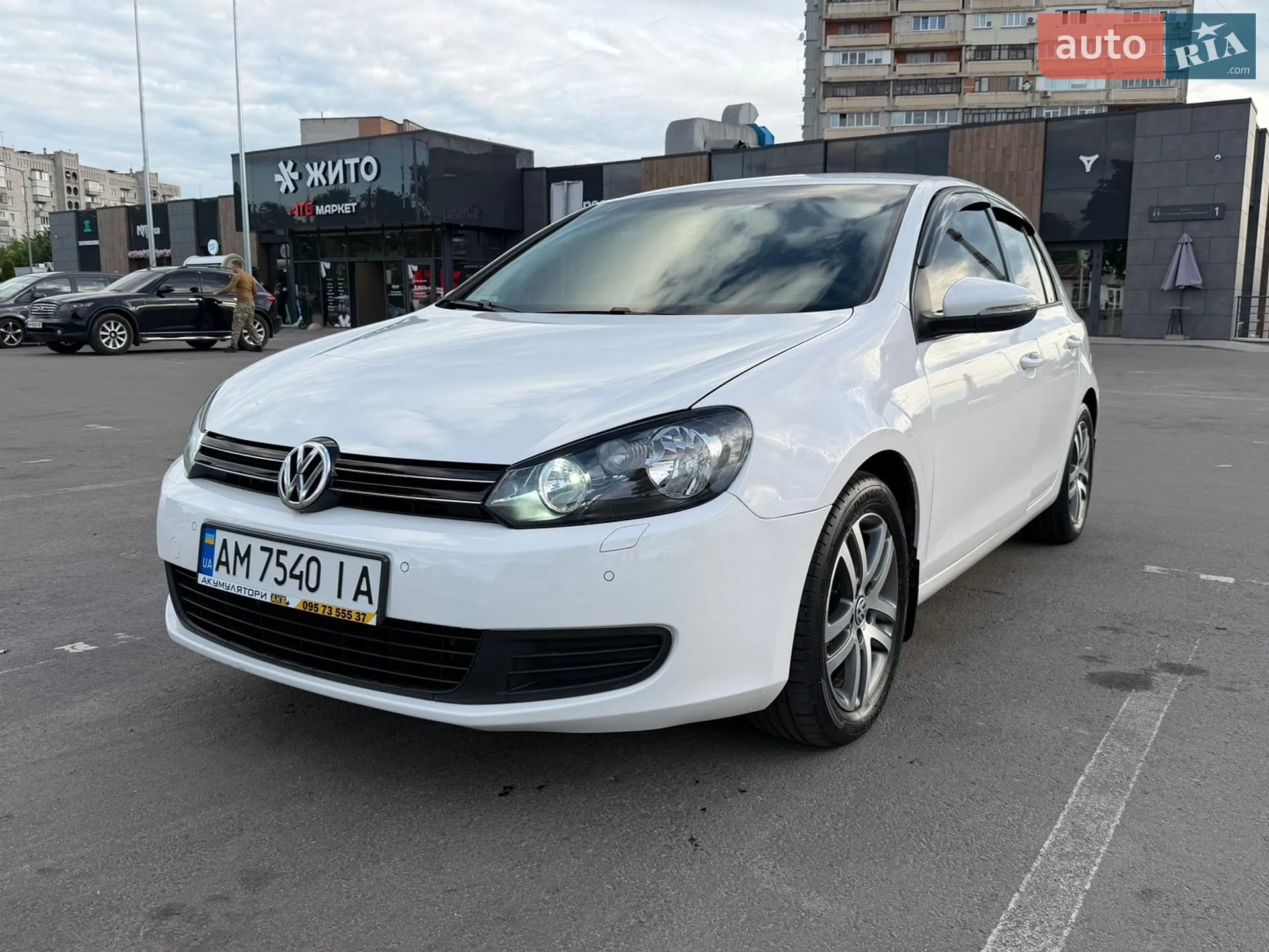 Volkswagen Golf, 2011