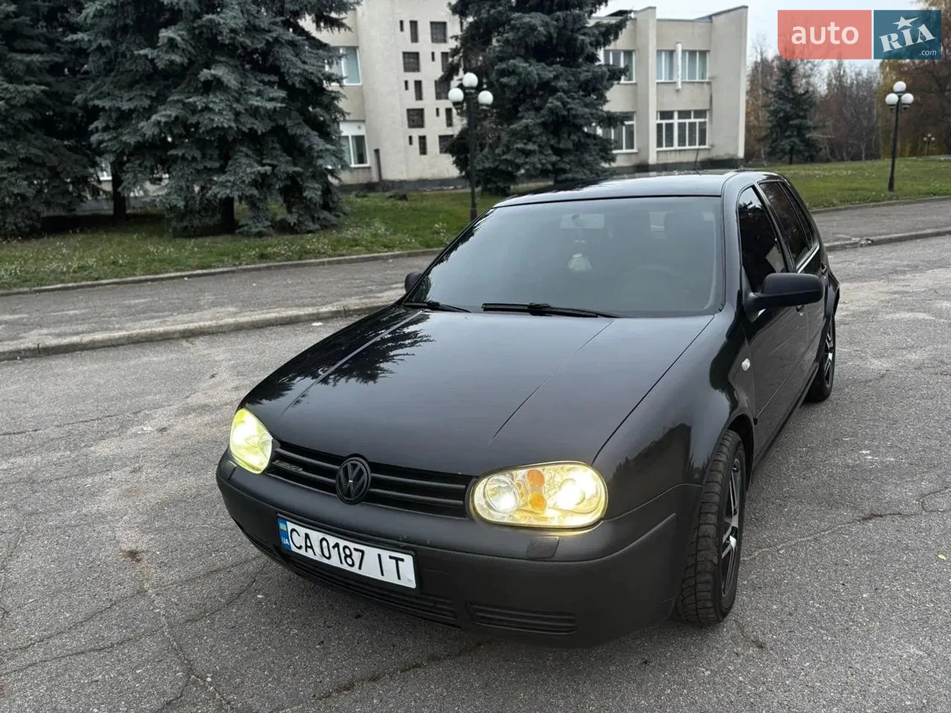 Volkswagen Golf, 2001