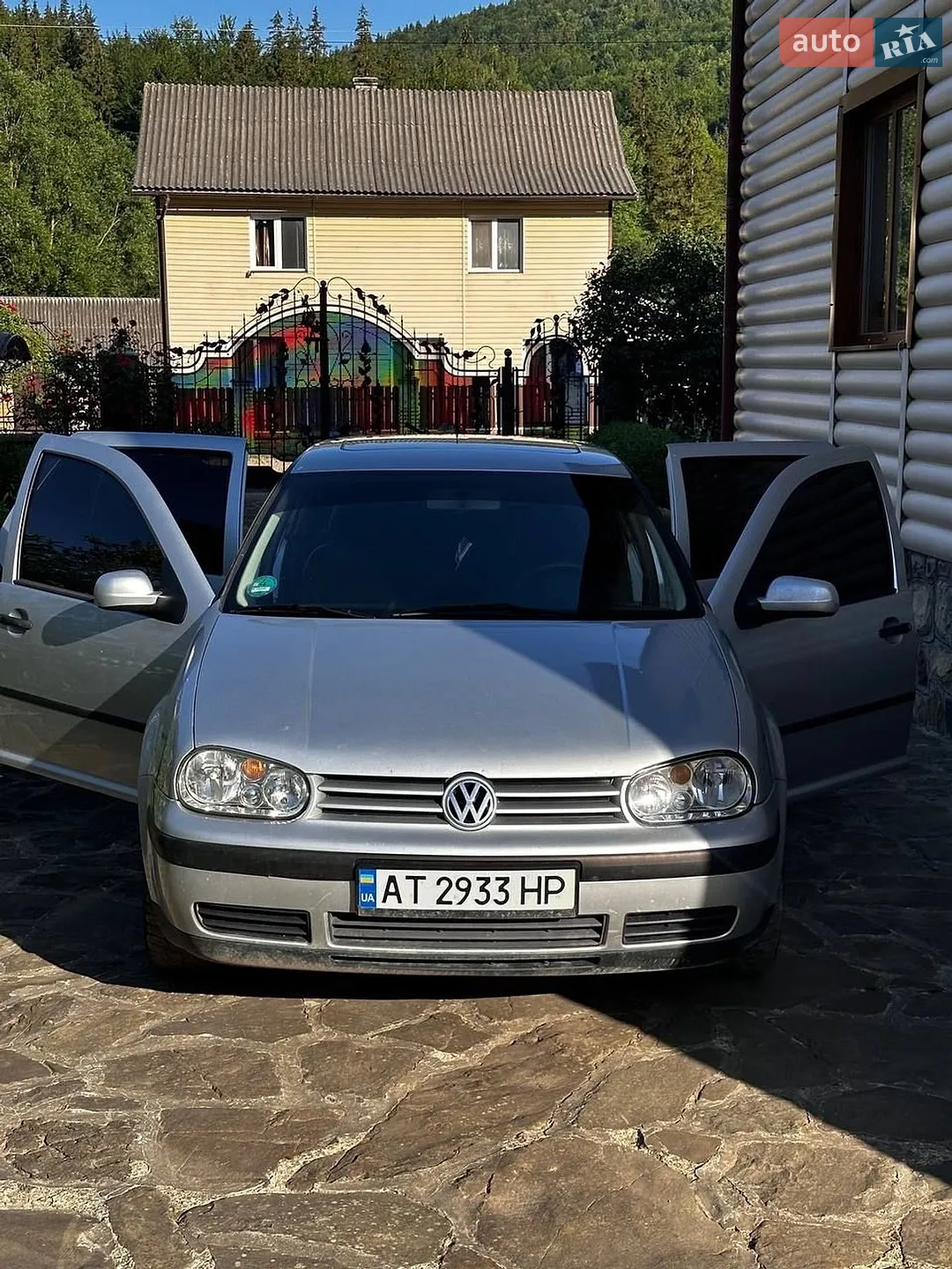 Volkswagen Golf, 2000