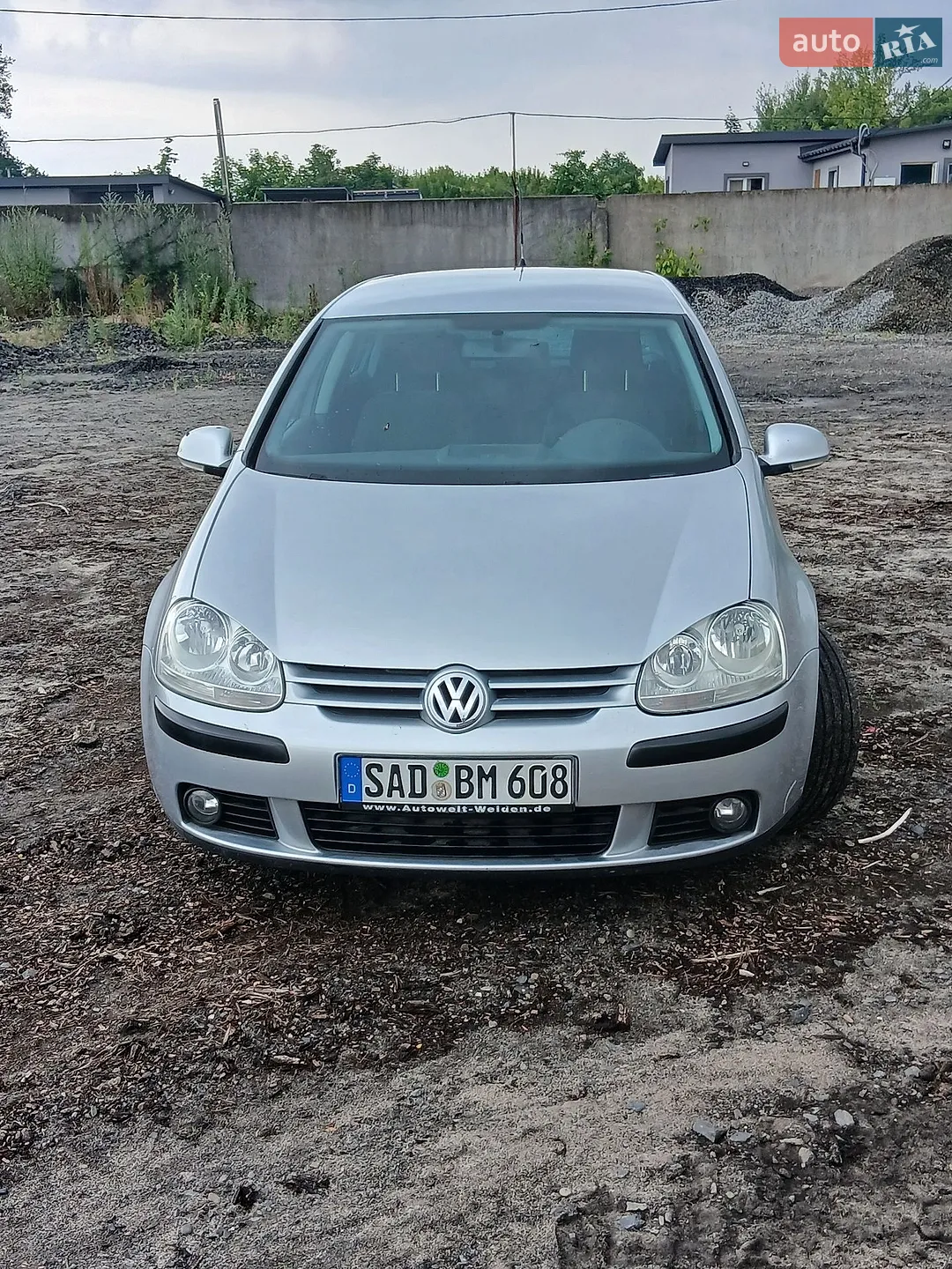 Volkswagen Golf, 2005