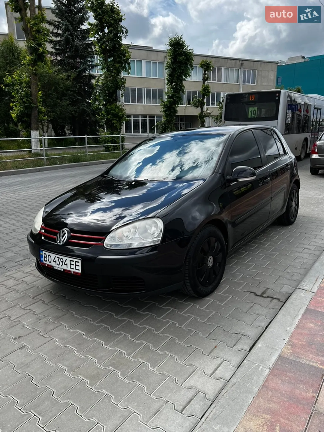 Volkswagen Golf, 2005