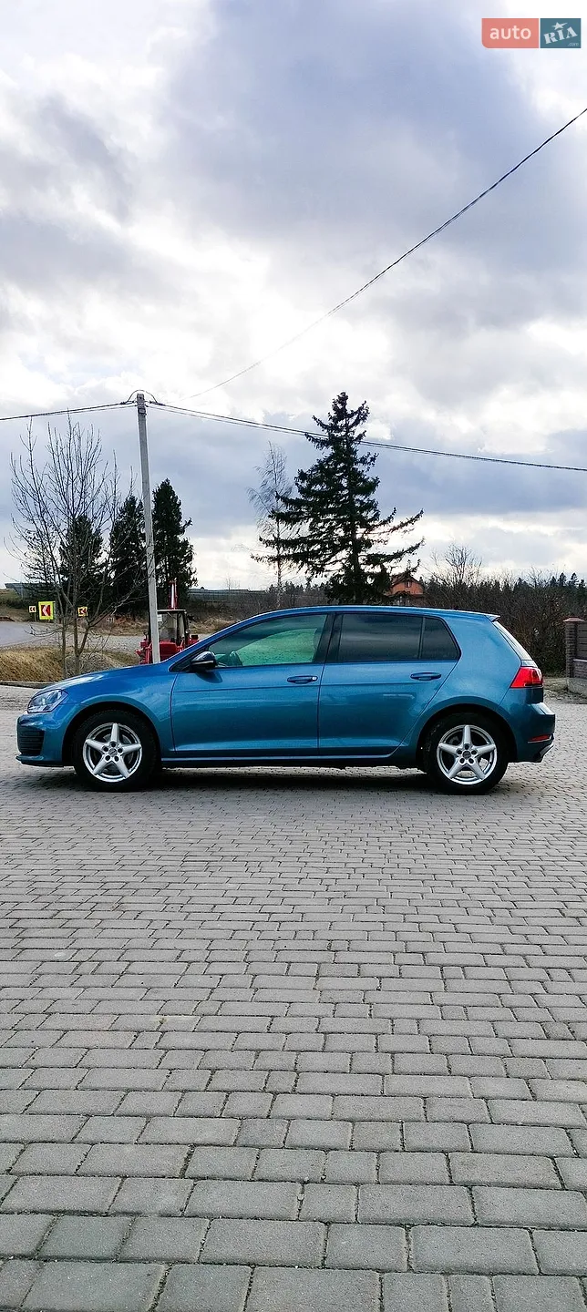 Volkswagen Golf, 2015