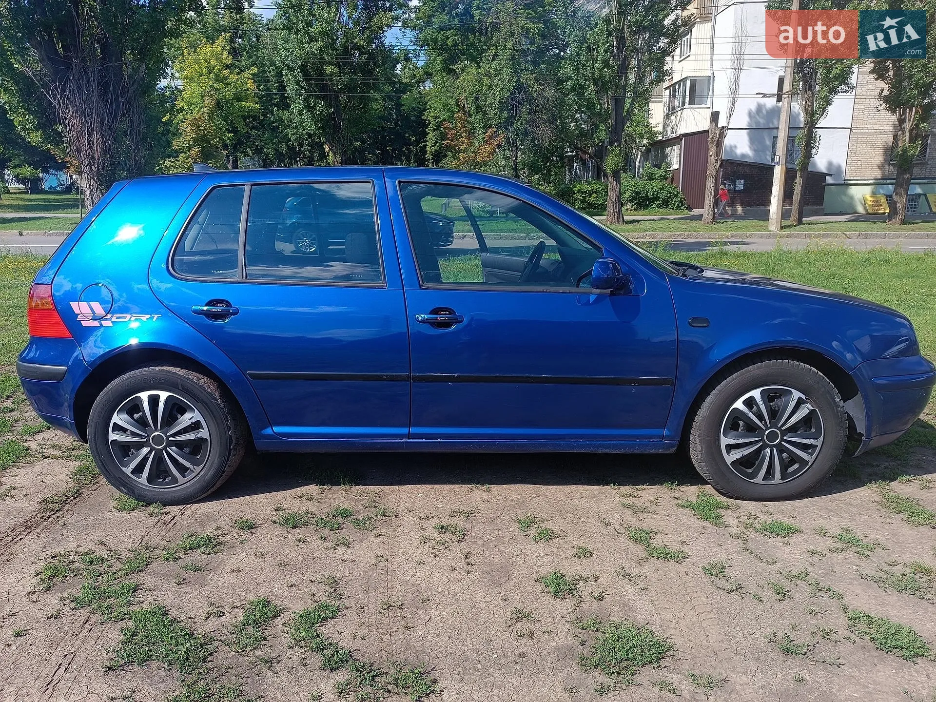 Volkswagen Golf, 2000