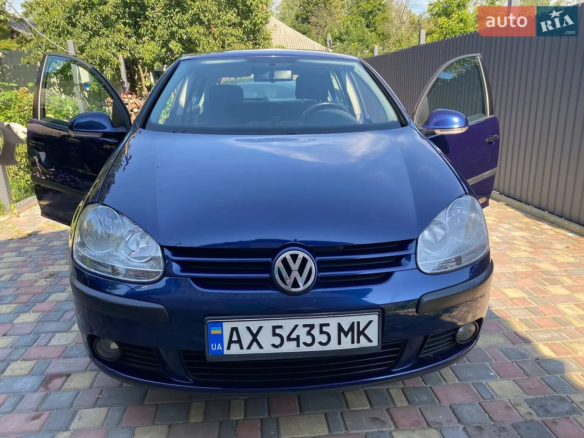 Volkswagen Golf, 2005