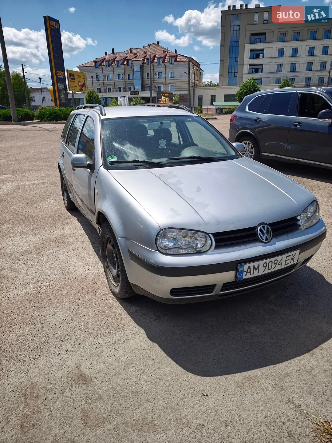Volkswagen Golf, 2001