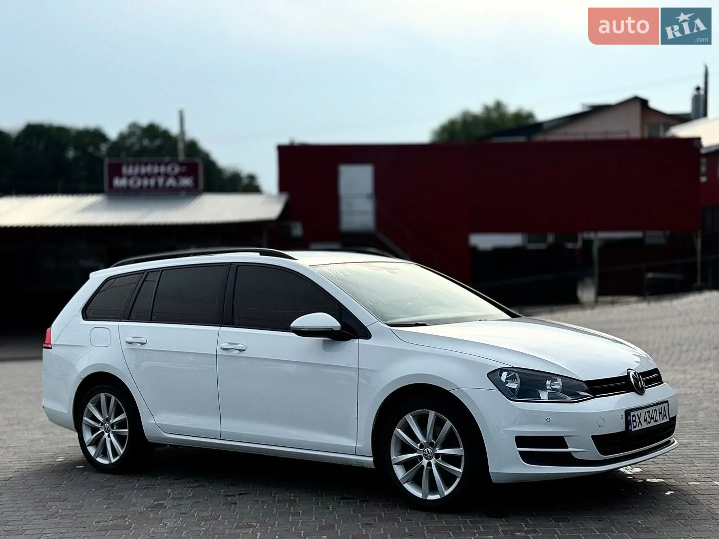 Volkswagen Golf, 2016