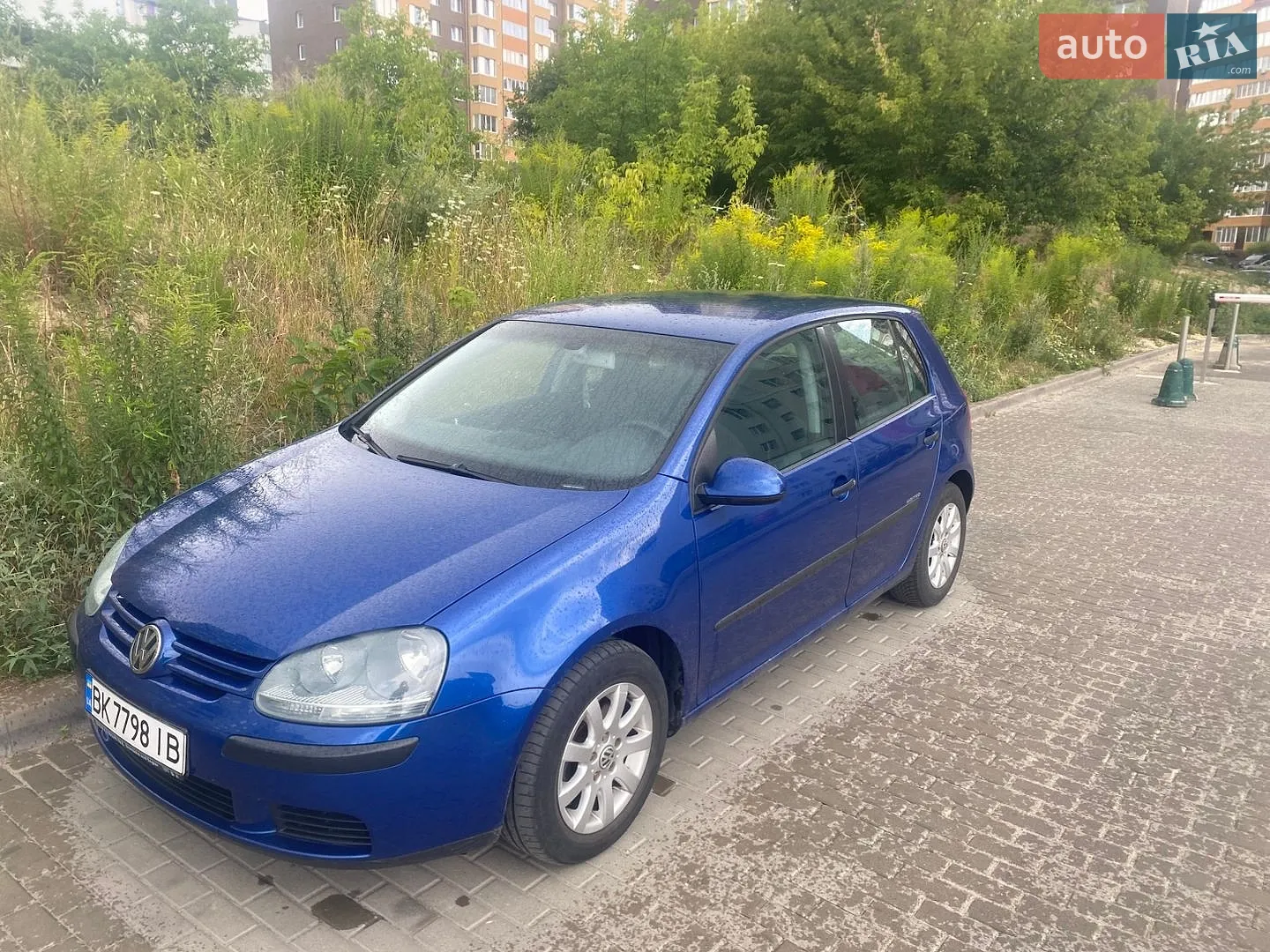 Volkswagen Golf, 2004
